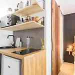Studio Ferm E